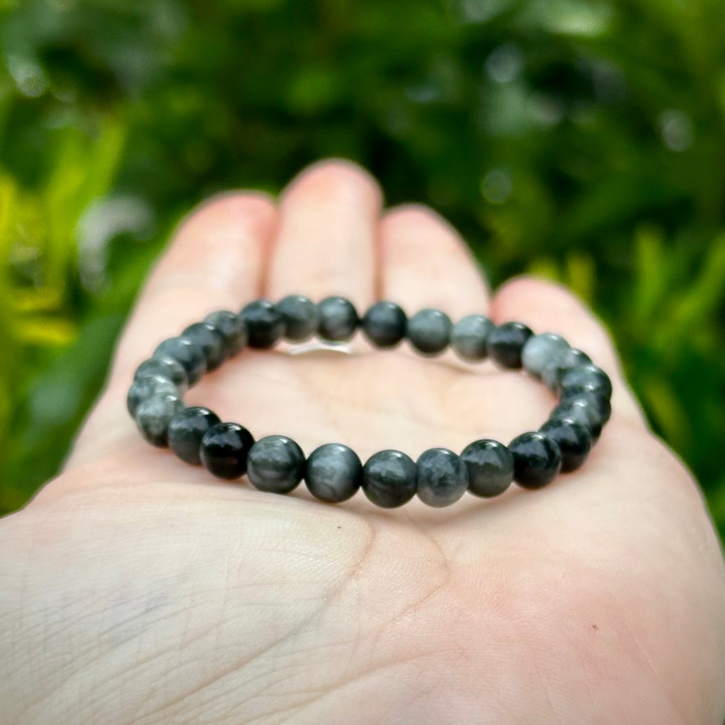 Hawk's Eye Single Stone Stretchy Stacker