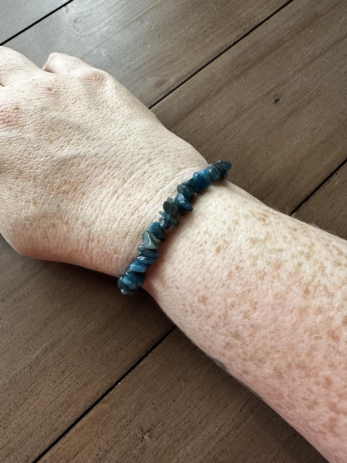 Apatite Nugget: Crystal Stretchy Stacker